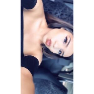 Meet your Posher, Destiny